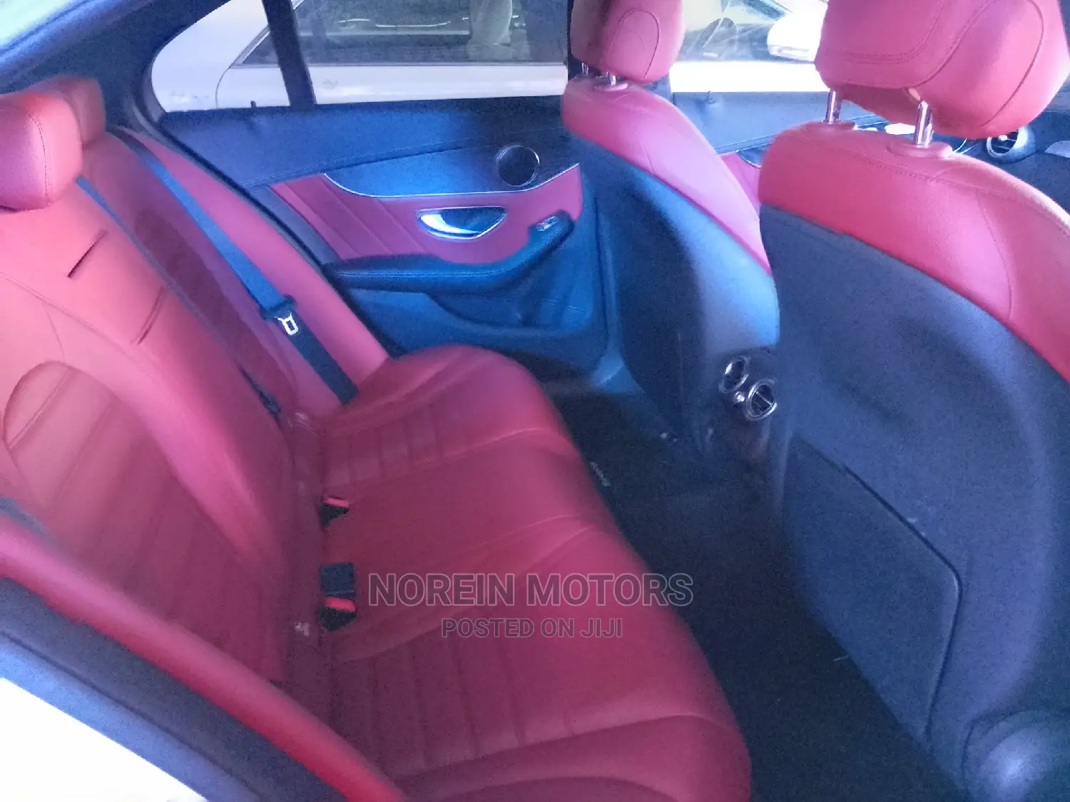 Mercedes-Benz C200 2015 White