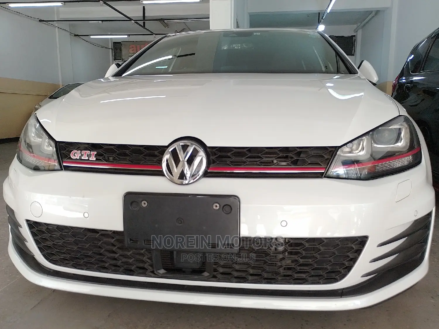 Volkswagen Golf GTI 2015 White