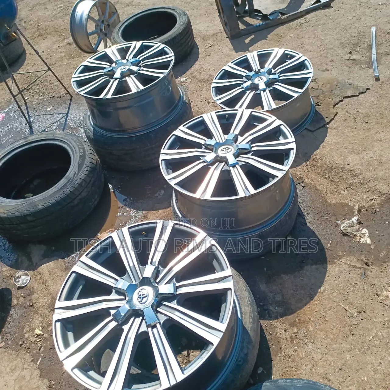Lexus LX 570, Landcruser V8 Rims Size 20