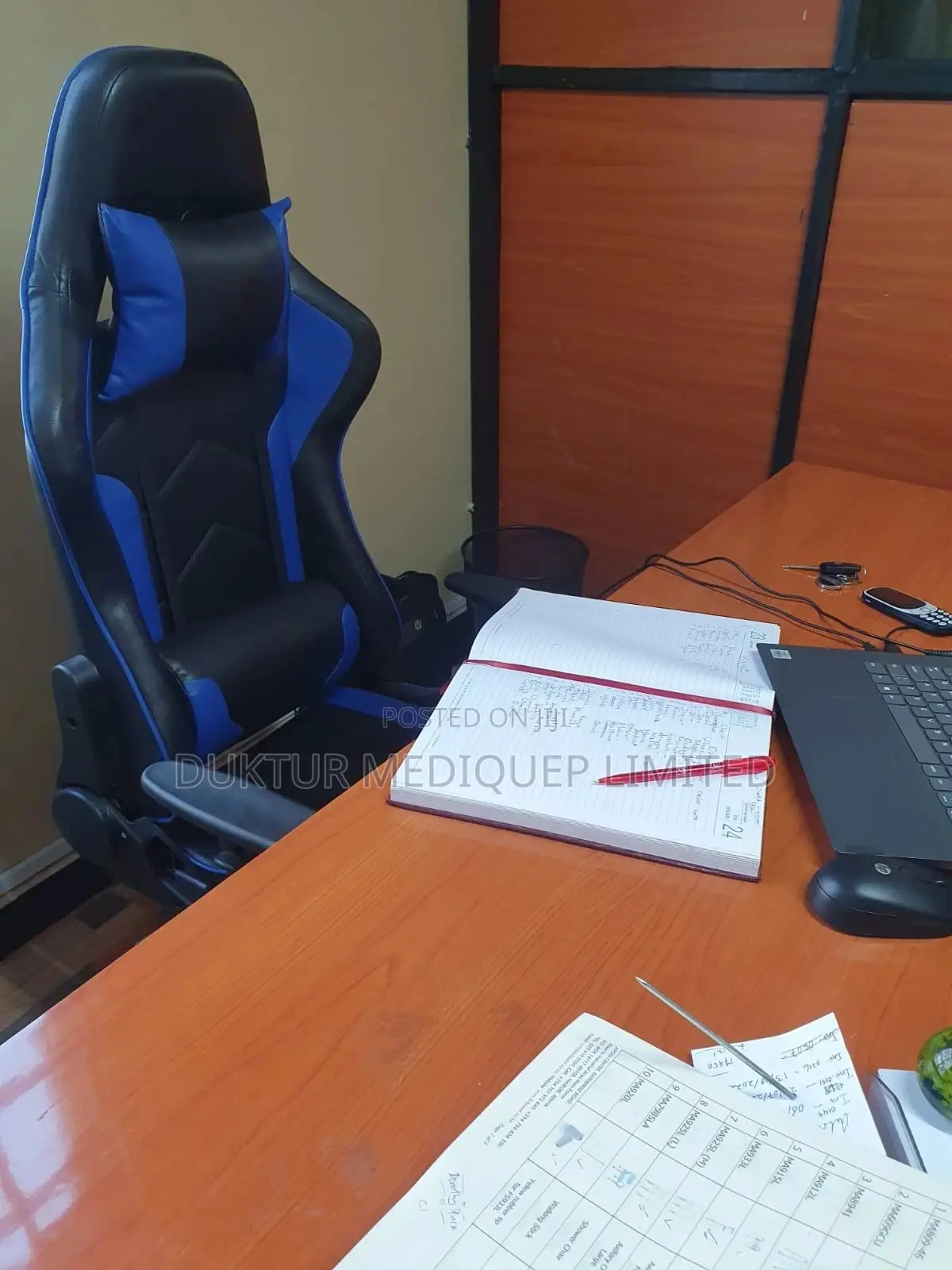 Office Chair Recliner Back Footrest Armrest Black and Blue