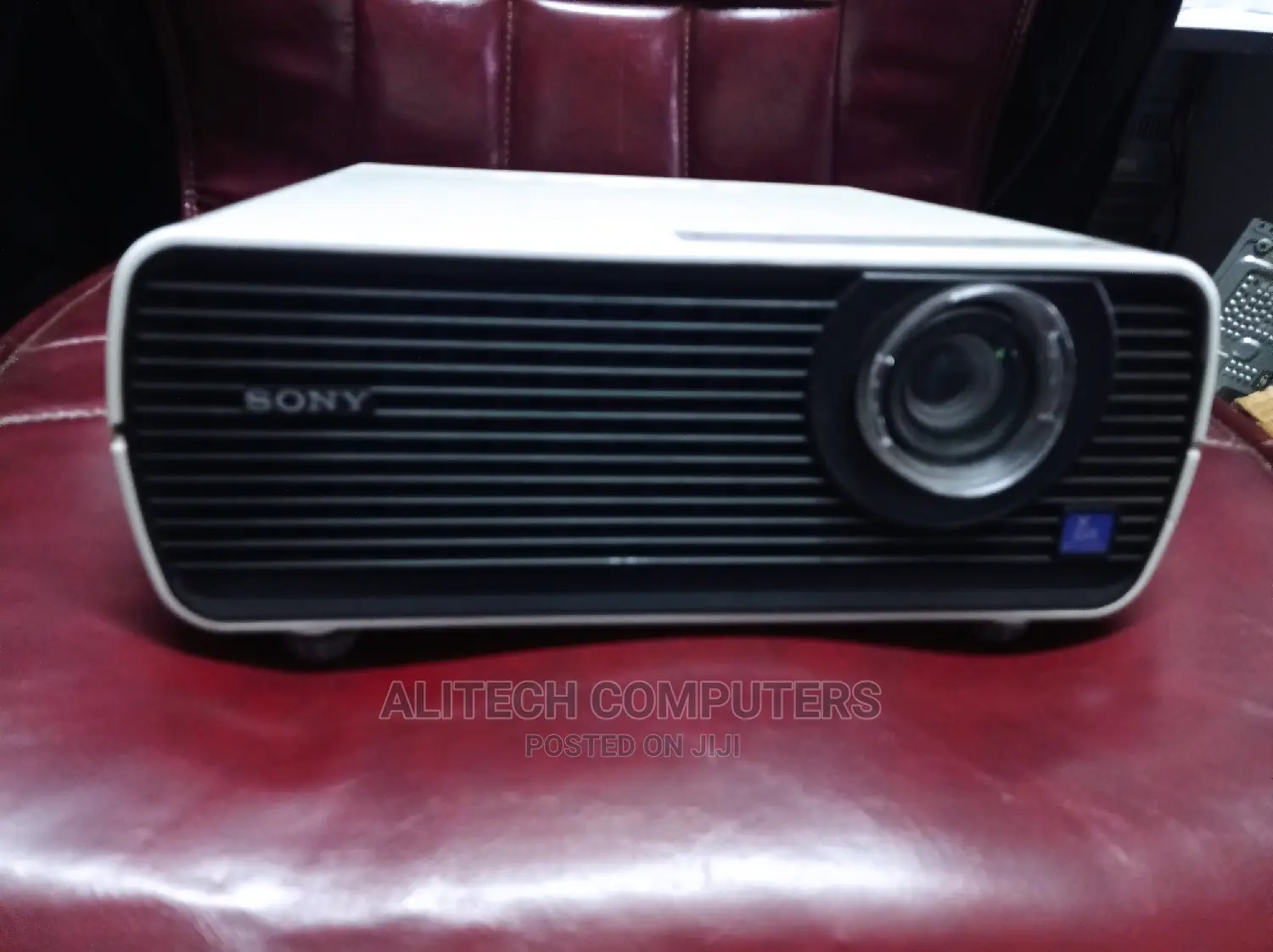 Sony Vpl-ex100