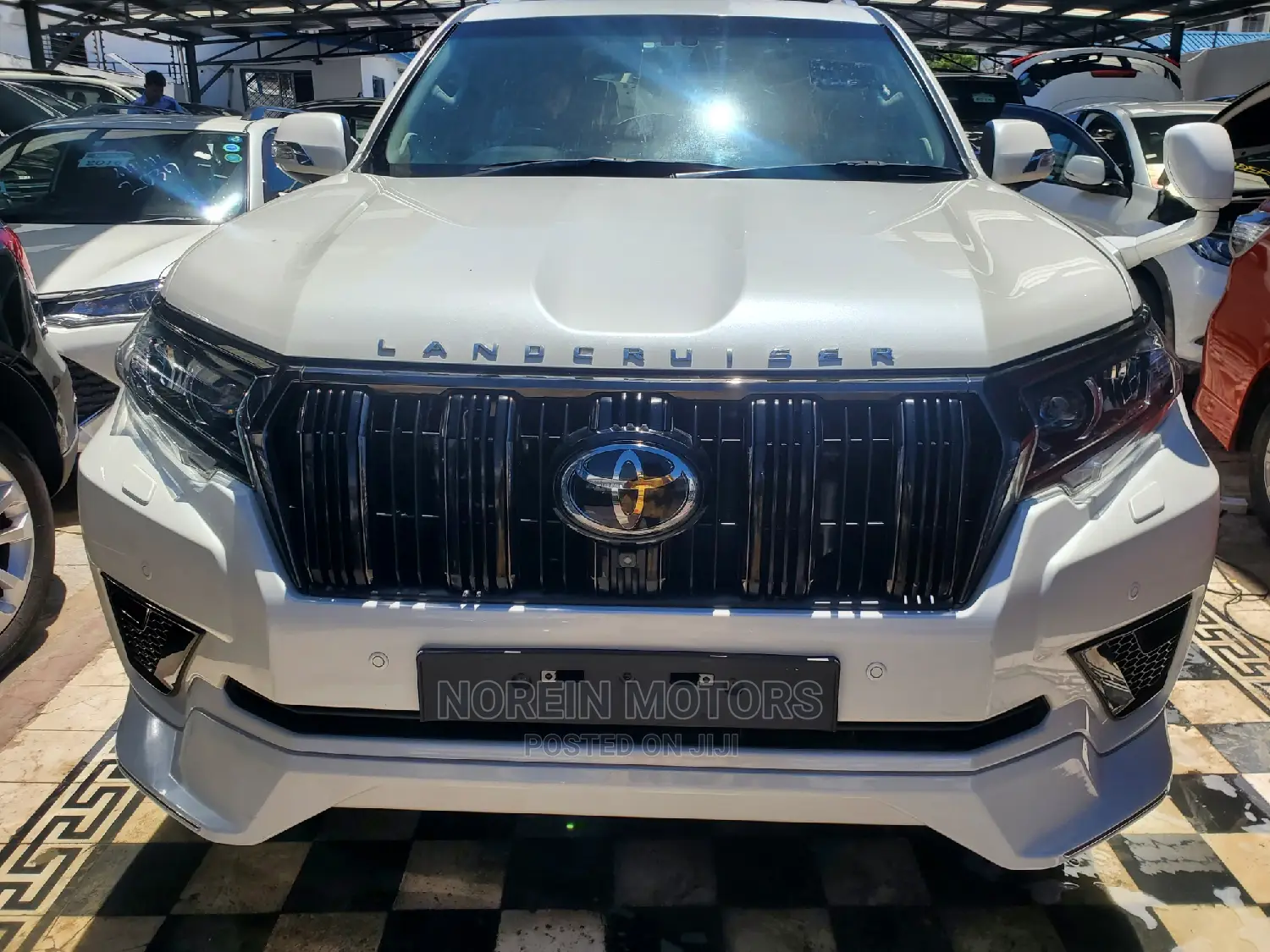 Toyota Land Cruiser Prado 2018 Pearl