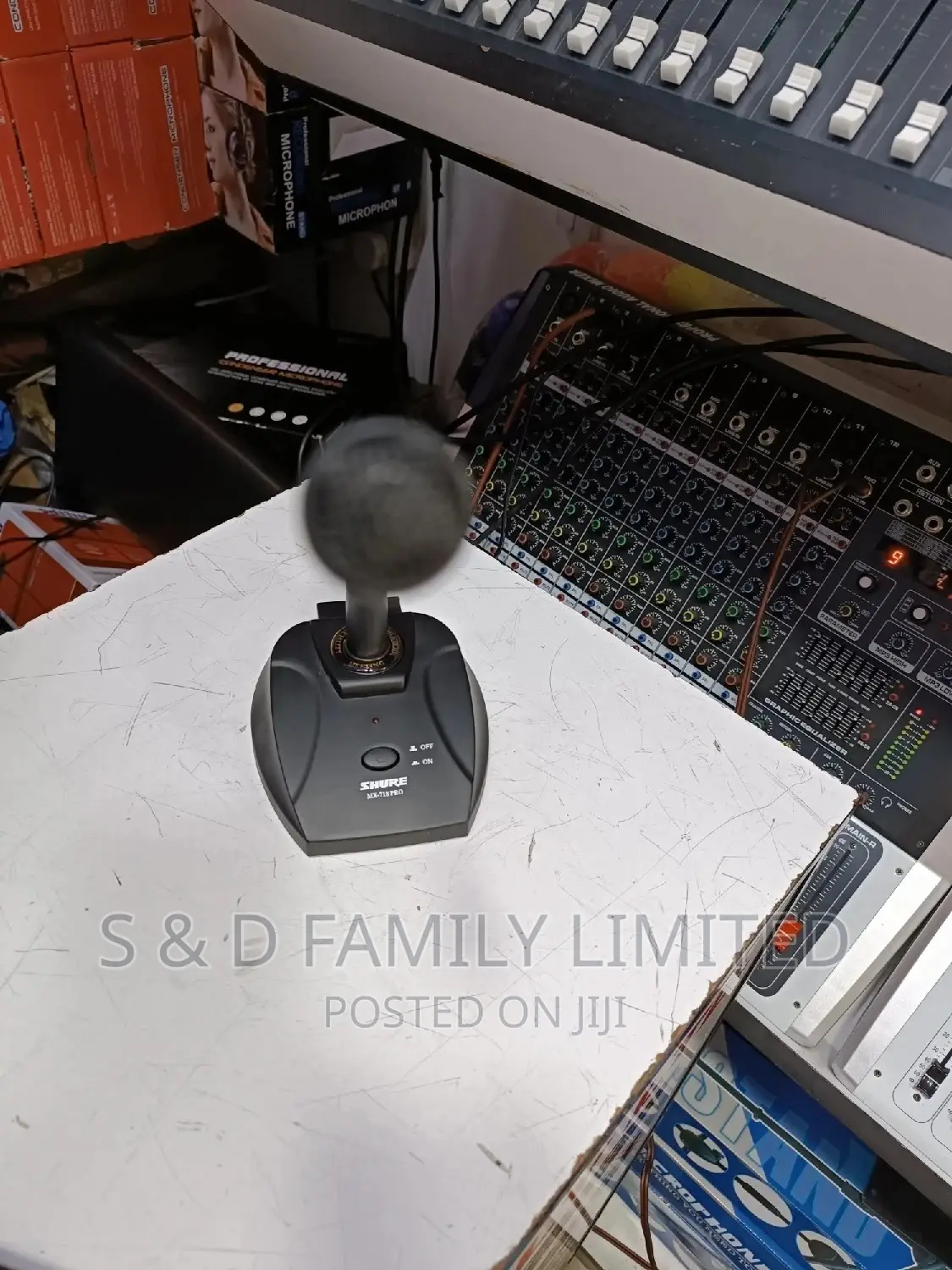Shure MX-718 Pro Desktop Gooseneck Microphone