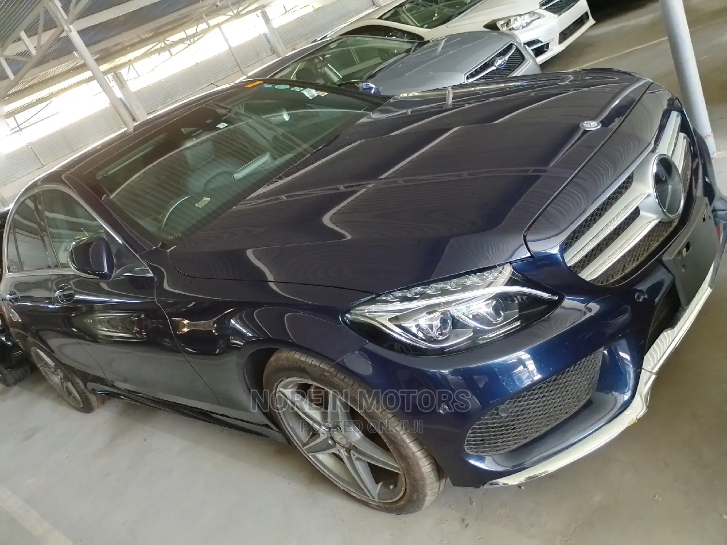 Mercedes-Benz C200 2015 Blue