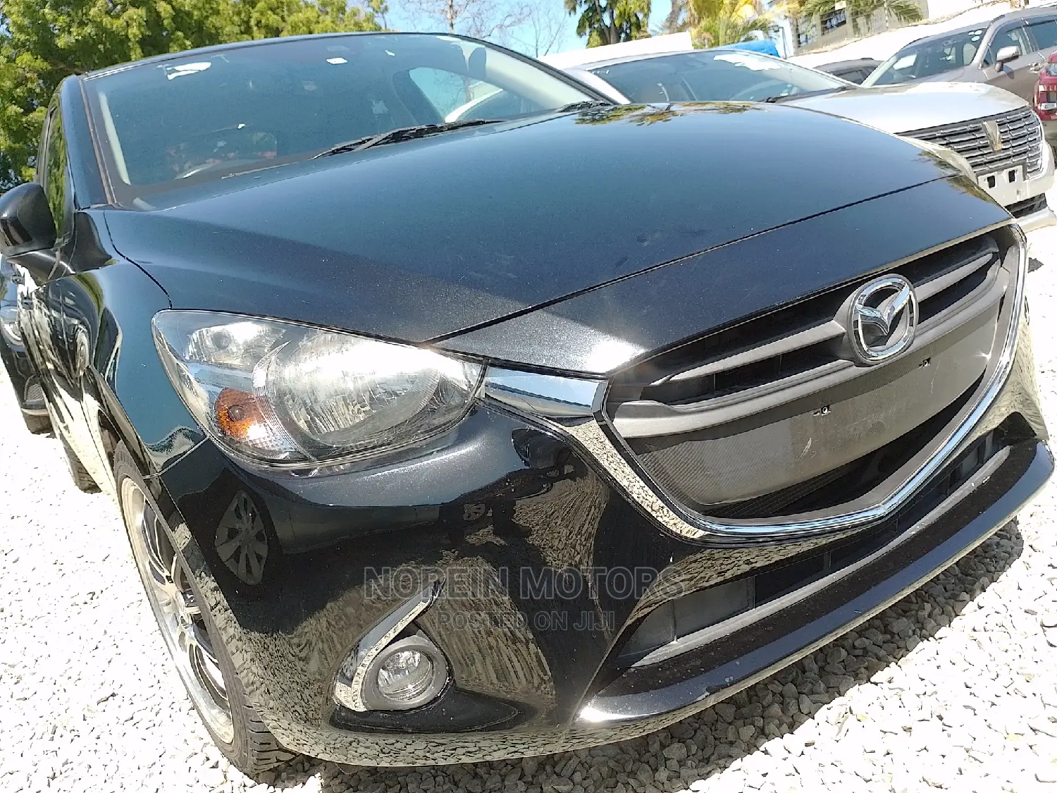 Mazda Demio 2015 Black