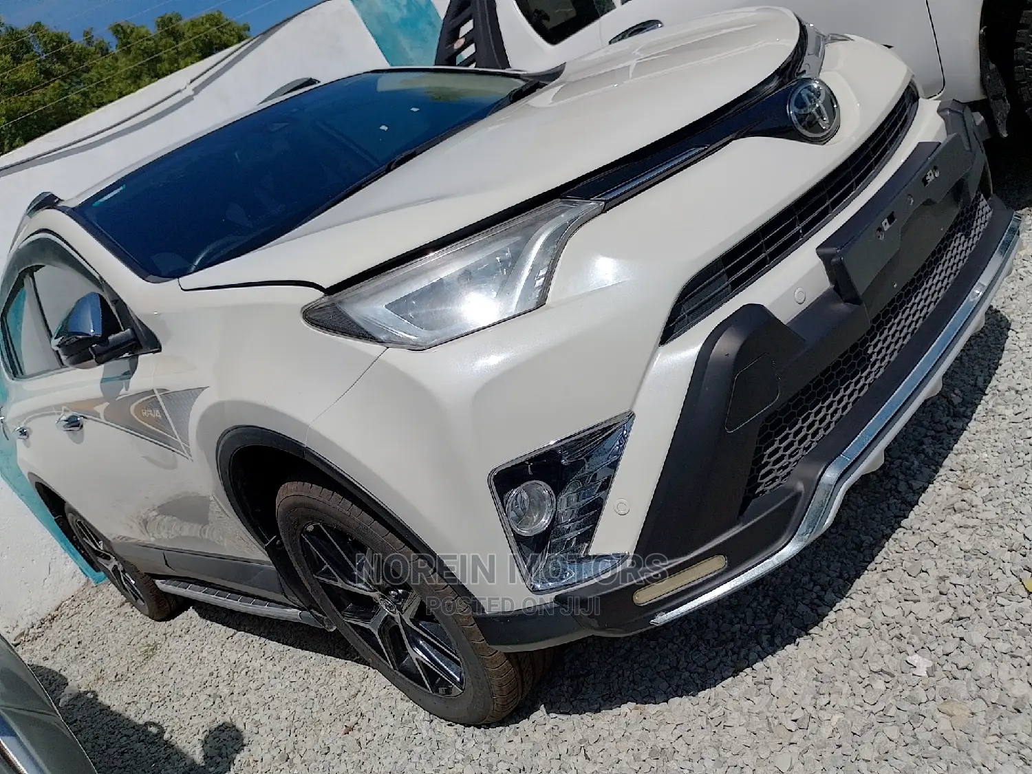 Toyota RAV4 2016 White