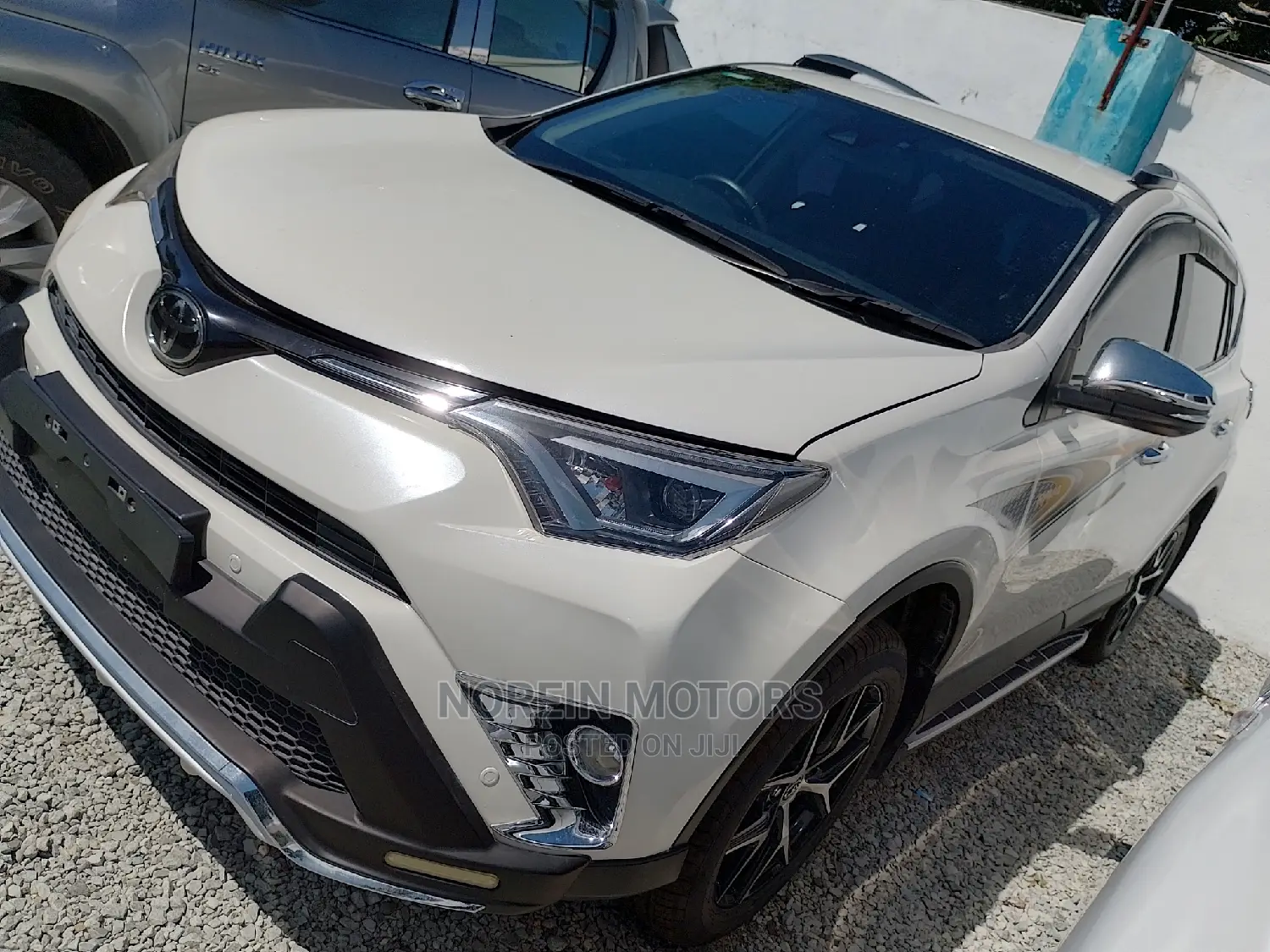 Toyota RAV4 2016 White