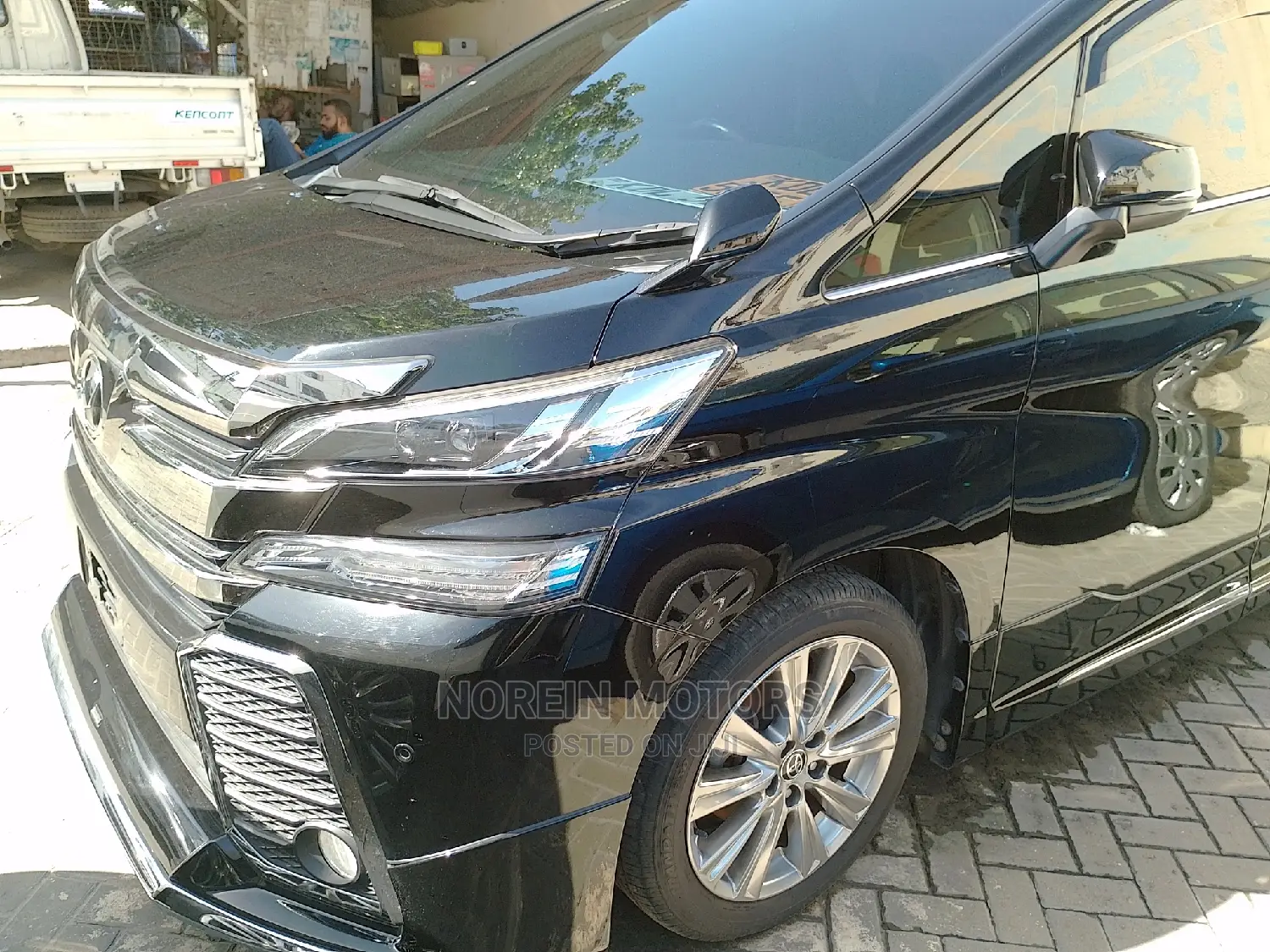 Toyota Vellfire 2016 Black