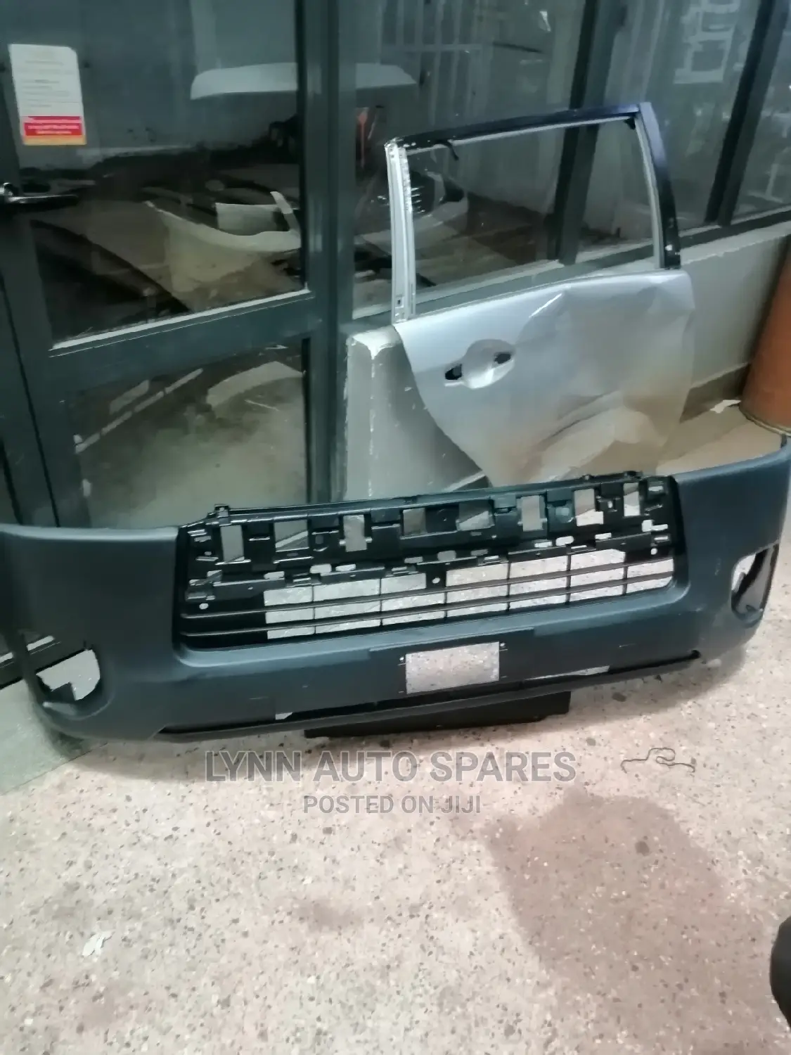 Toyota Hiace 9l Front Bumper Brand New