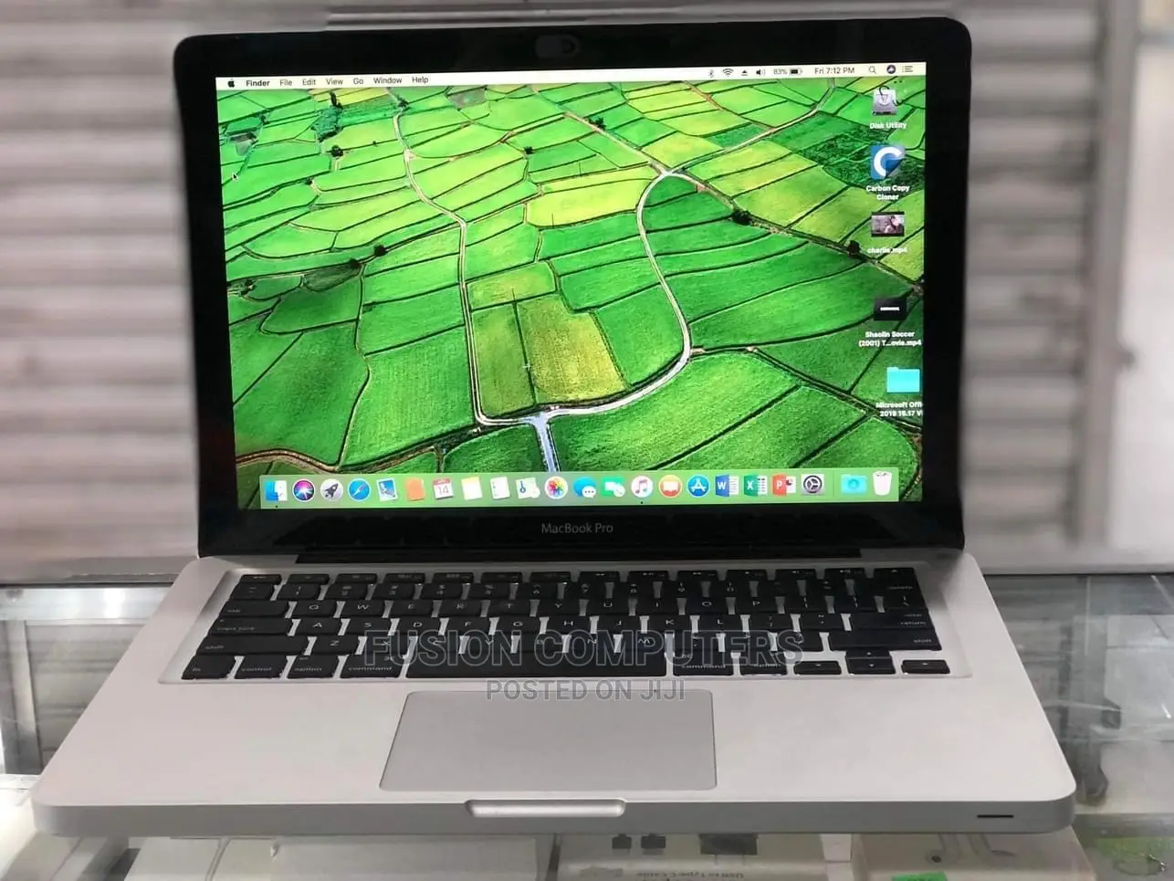 Laptop Apple MacBook Pro 8GB Intel Core I7 SSD 256GB
