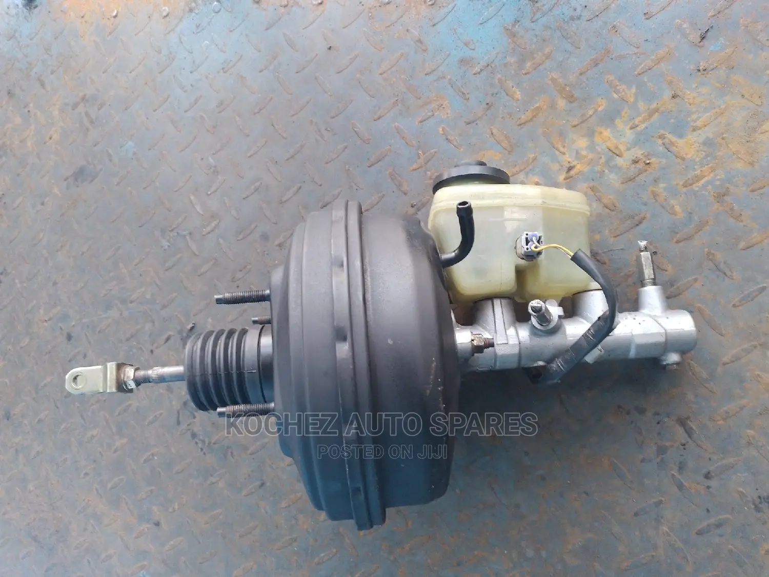 Prado 95 Brake Booster+Master Cylinder