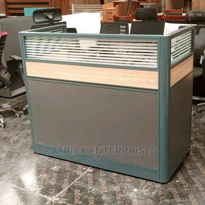 Imported Executive One Way Workstation