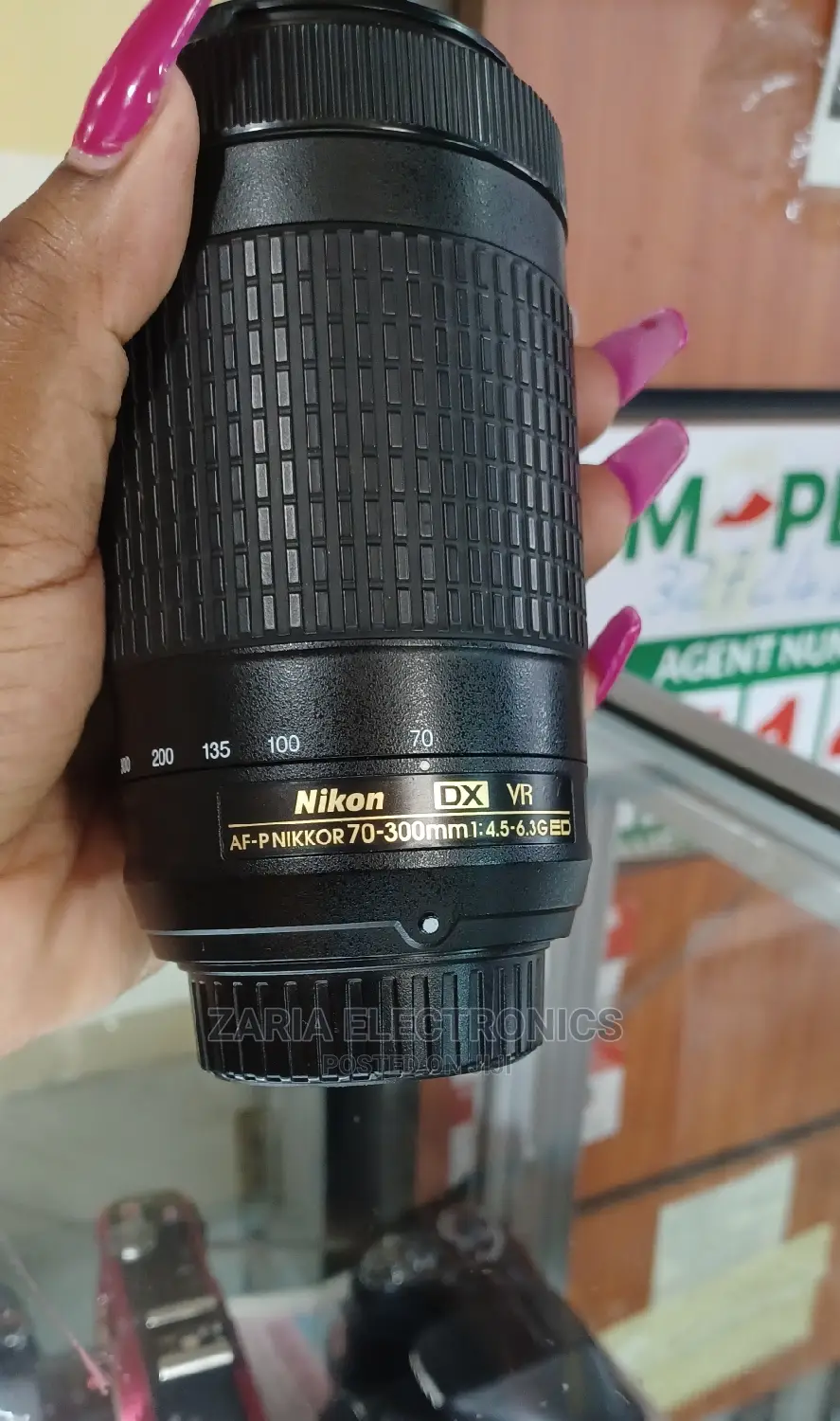 Nikon Camera Lens 70-300mm Pre-Owned