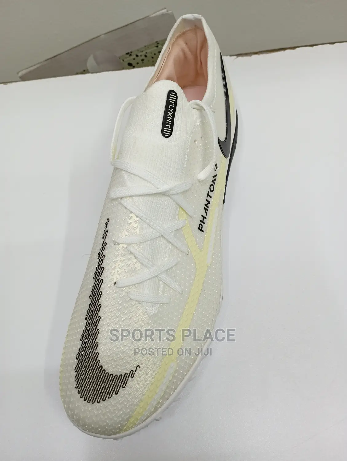 Nike Phantom GT2 Astro Turf Boots - White