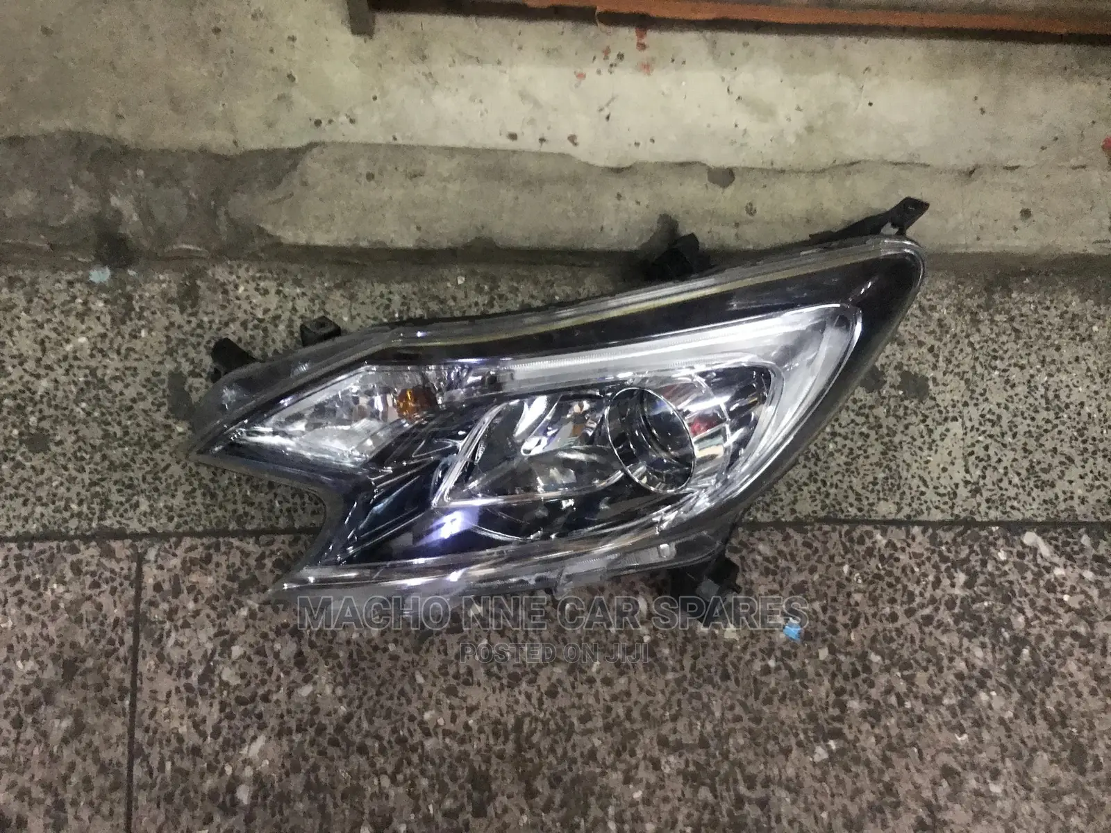 Nissan Note 2015 Xenon Headlight