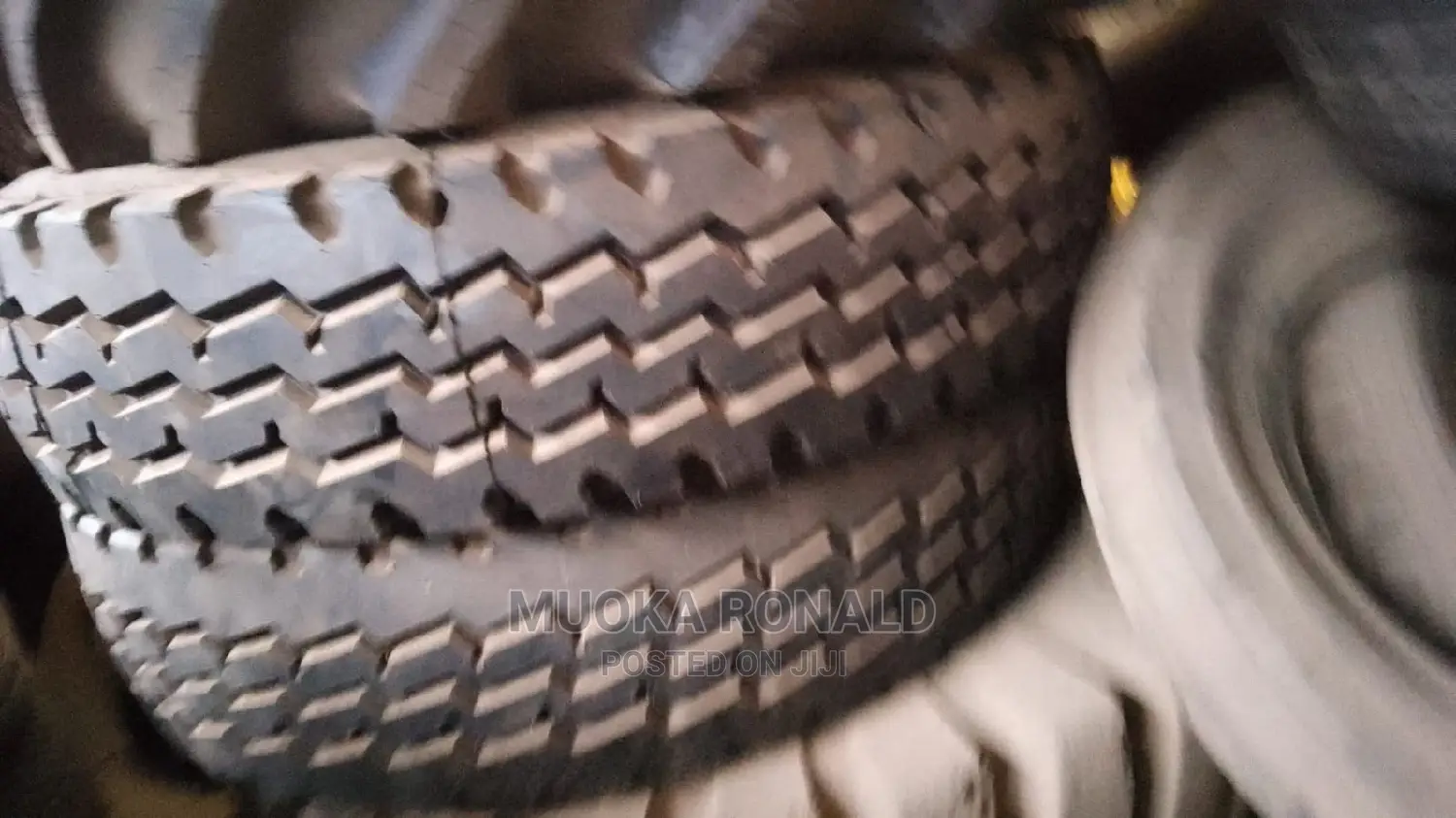 13R22.5 Triangle Tyre