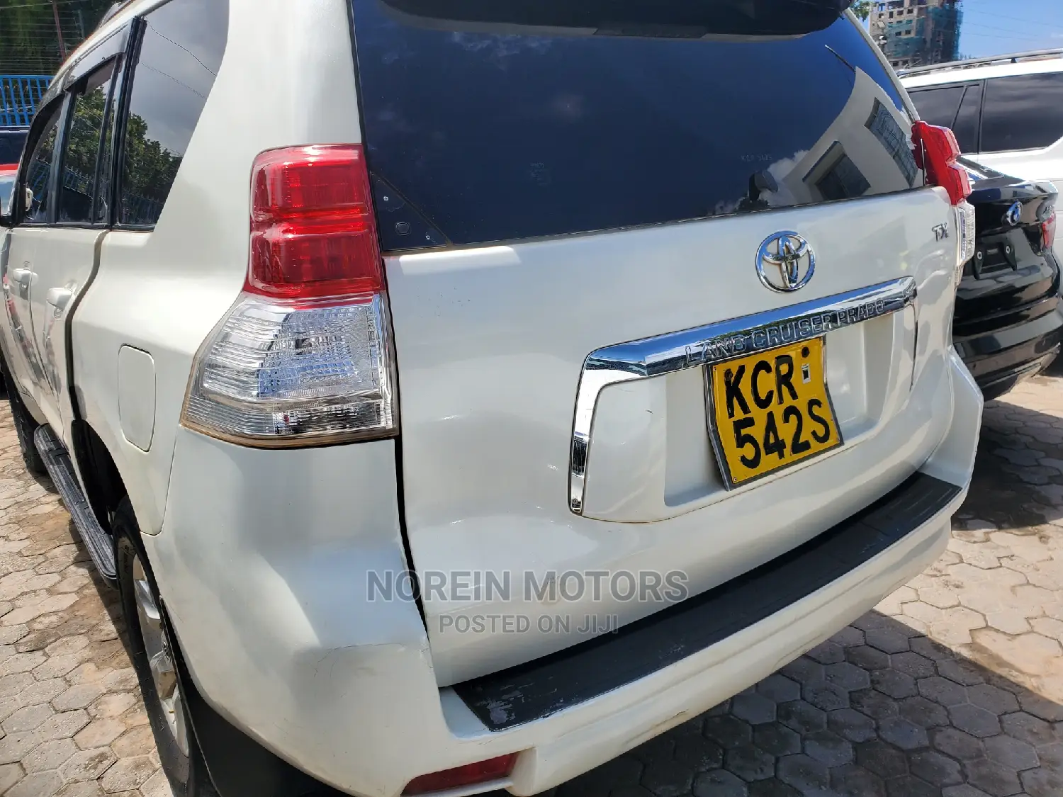 Toyota Land Cruiser Prado 2012 Pearl