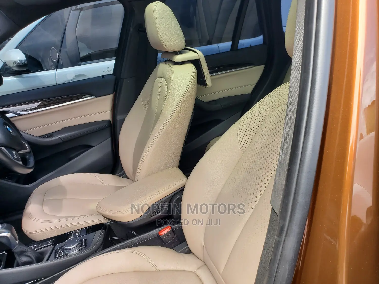 BMW X1 xDrive28i AWD 2016 Brown