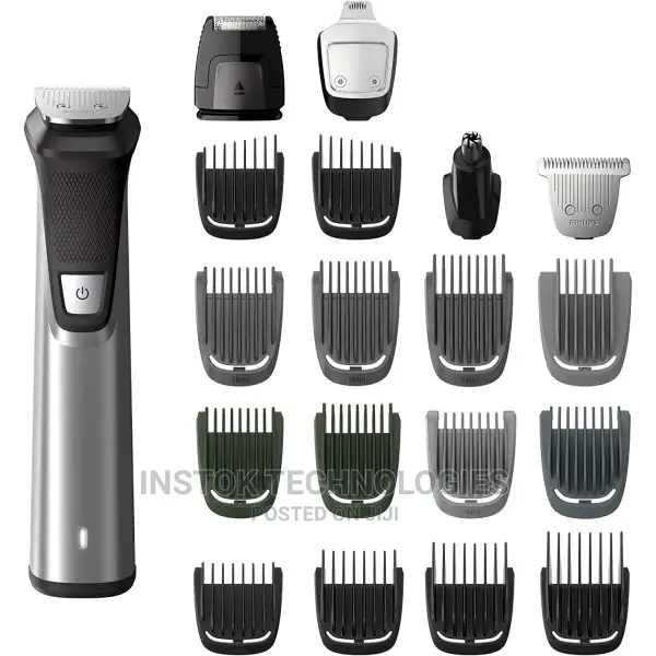 PHILIPS Norelco Multigroom Series 7000 All-in-One Groomer