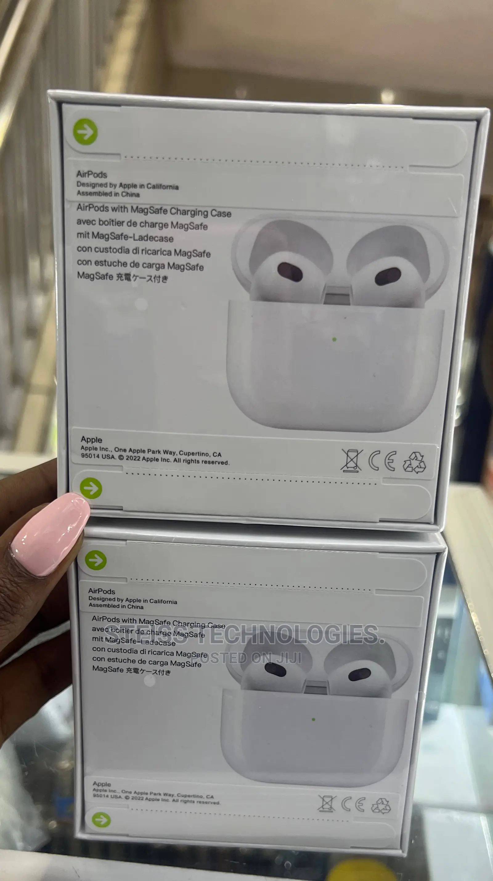 Airpods Apple 3rd Generation.