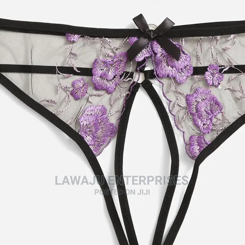 Open Crotch 2pc Lace Lingerie Set