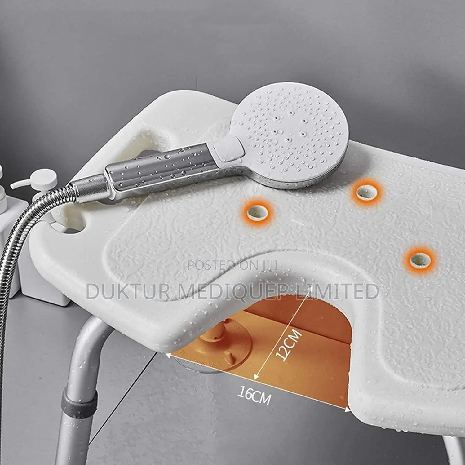 Shower Chair With Cutout for Extra Cleaning