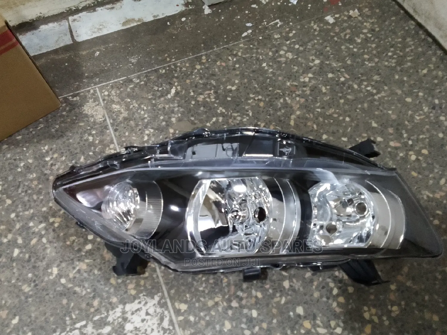 Headlamp/Headlight Allion 265/2010 Non-xenon