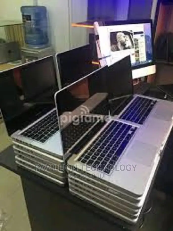 Laptop Apple MacBook 2012 8GB Intel Core I5 SSD 256GB