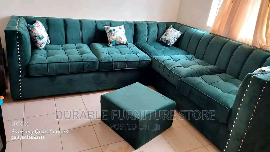 7 Seater Coner Seat Sofa
