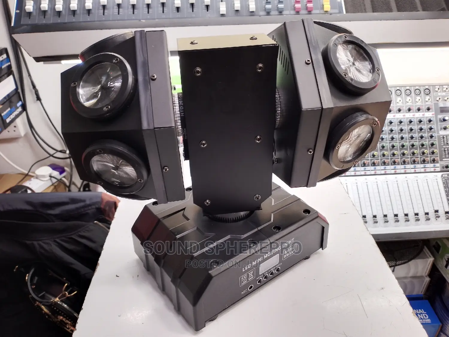 Rotating Double Head Led Light