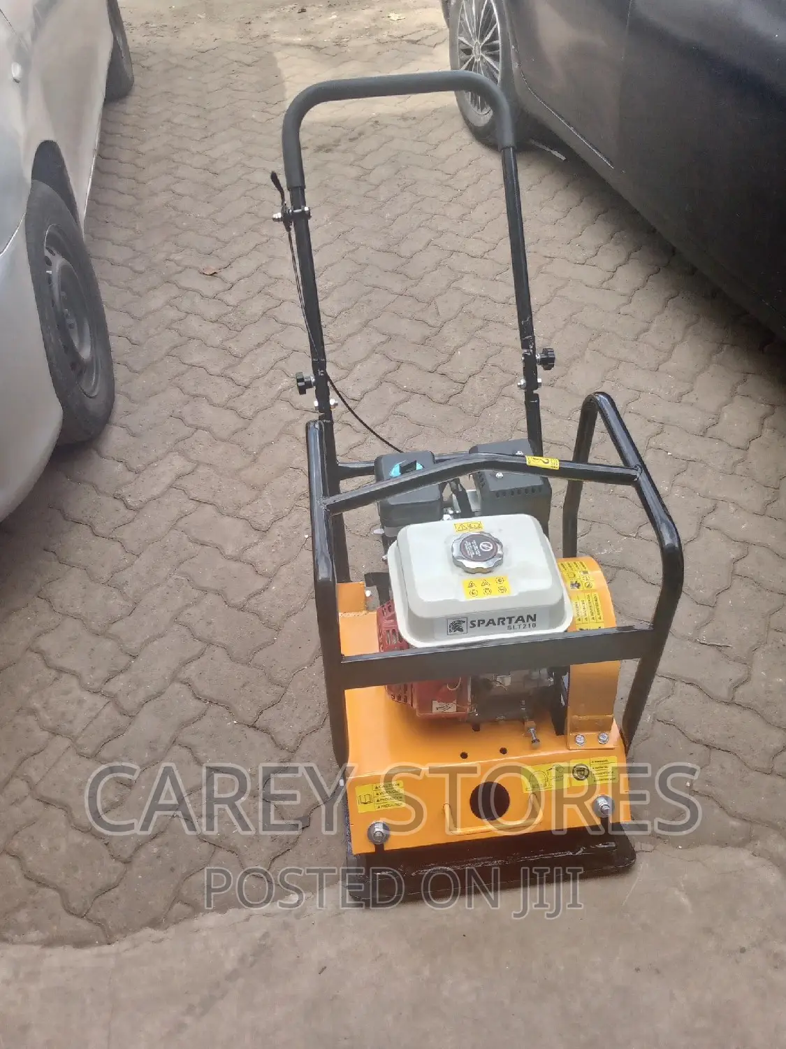 Cabro Compactor/ Vibrating Compactor