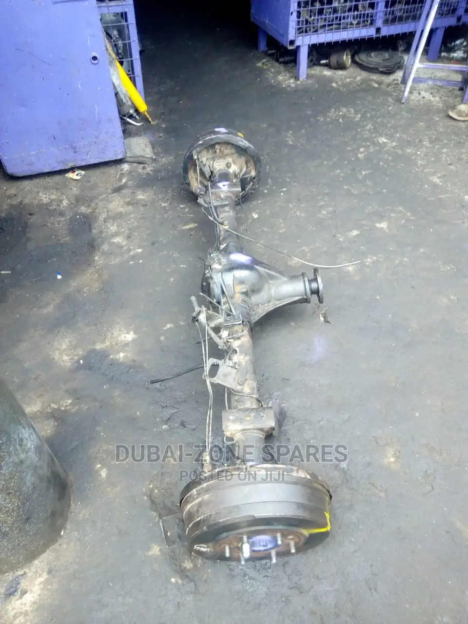 Differential Complete Nissan Hardbody 4wheel Drive With Abs.