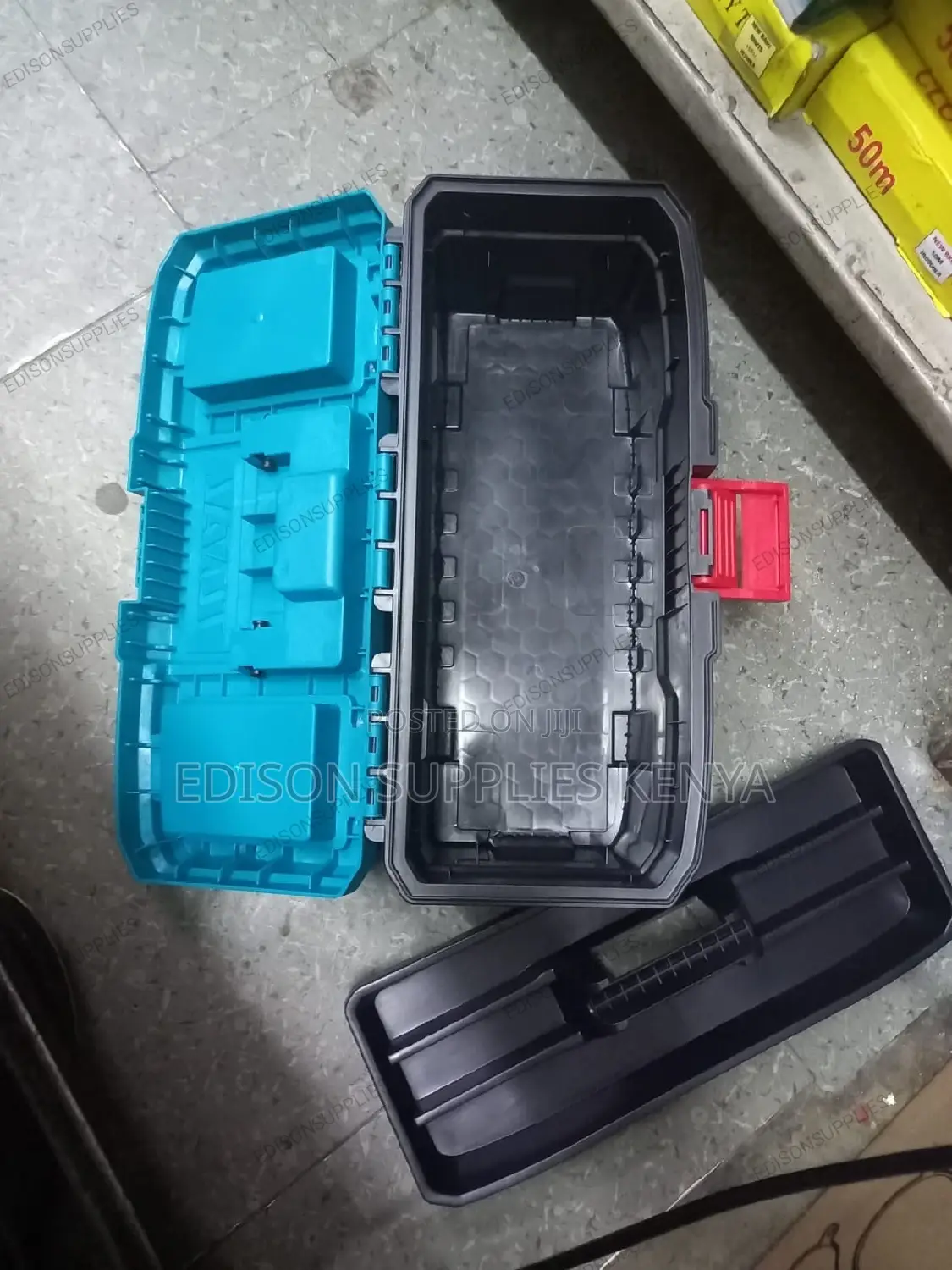 Total Tool Box 14" - Lockable Toolbox With Under Tray BEST
