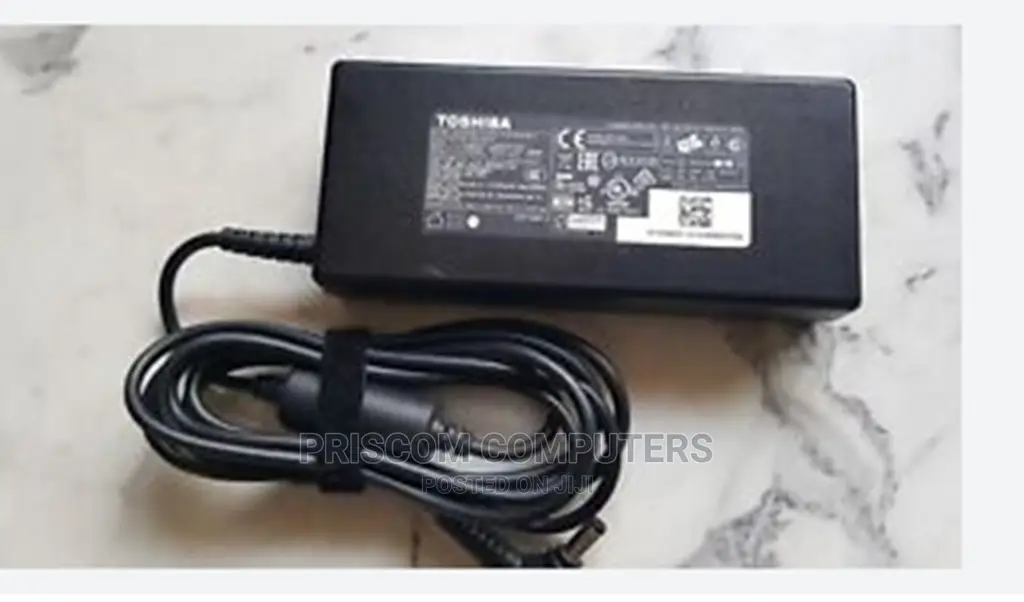 Toshiba C855, L655, L745, P50, C855D, C55D Charger Adapter