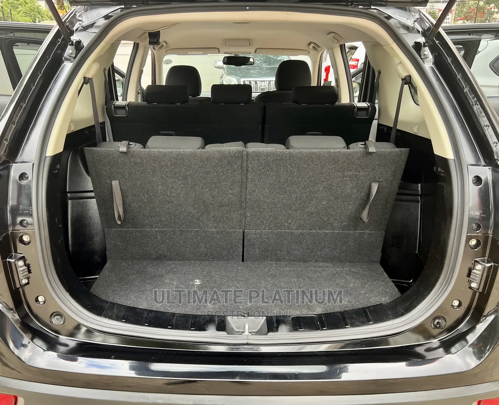 Mitsubishi Outlander 2016 Black
