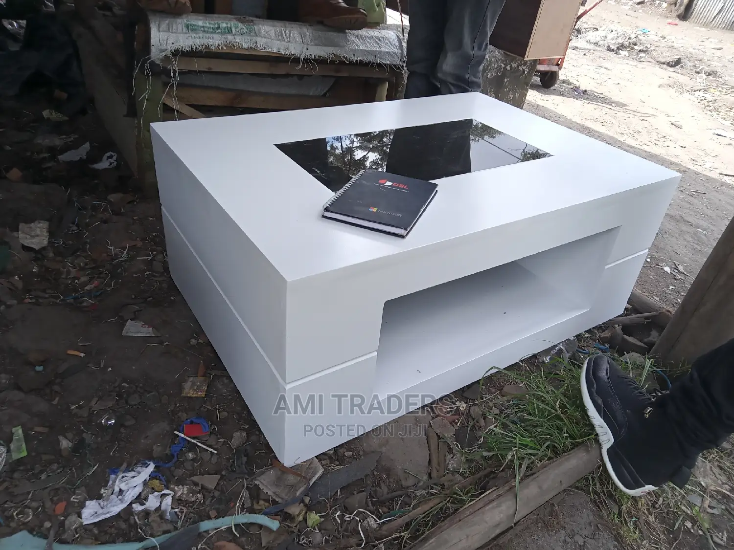 Luxury Mirrored Coffee Table