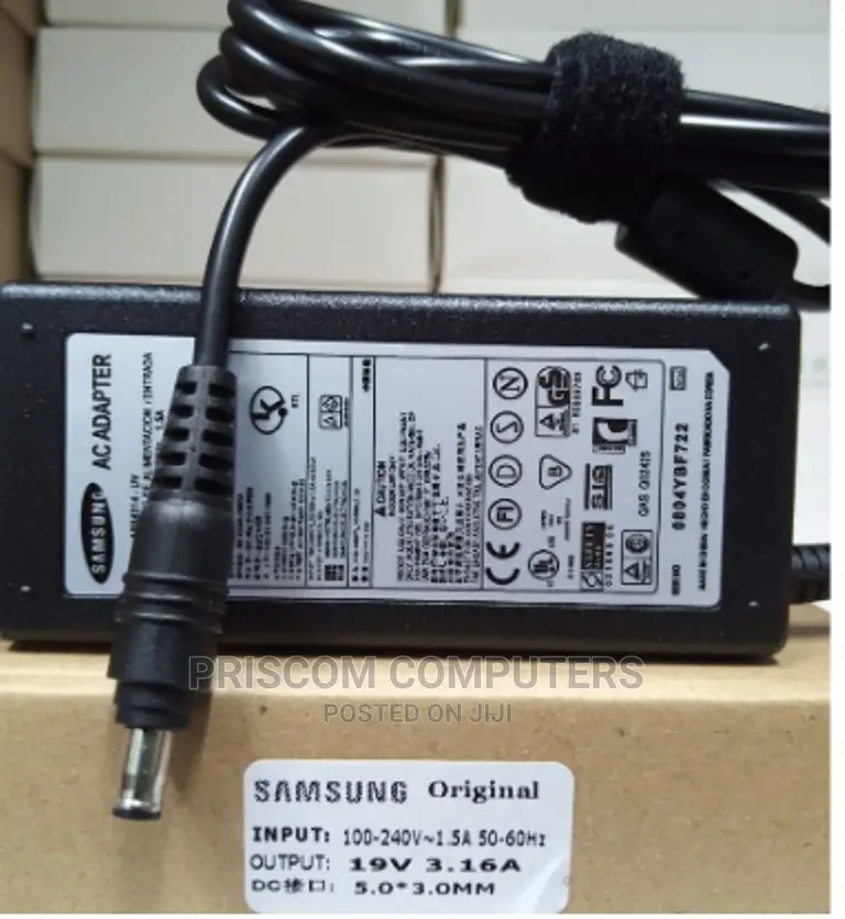 Samsung N193 V85, N17908 Charger Adapter