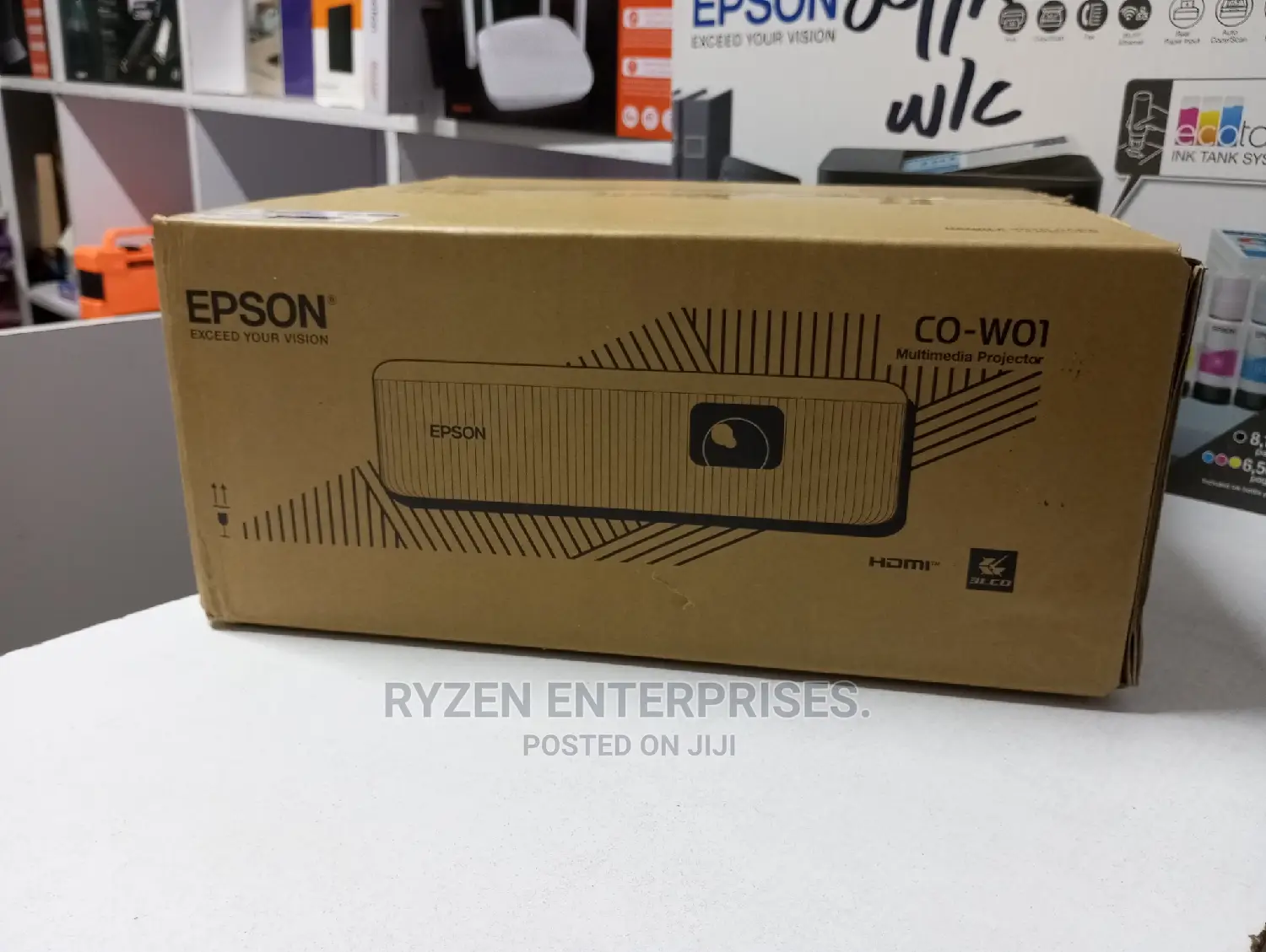 Projector Epson Co-W01