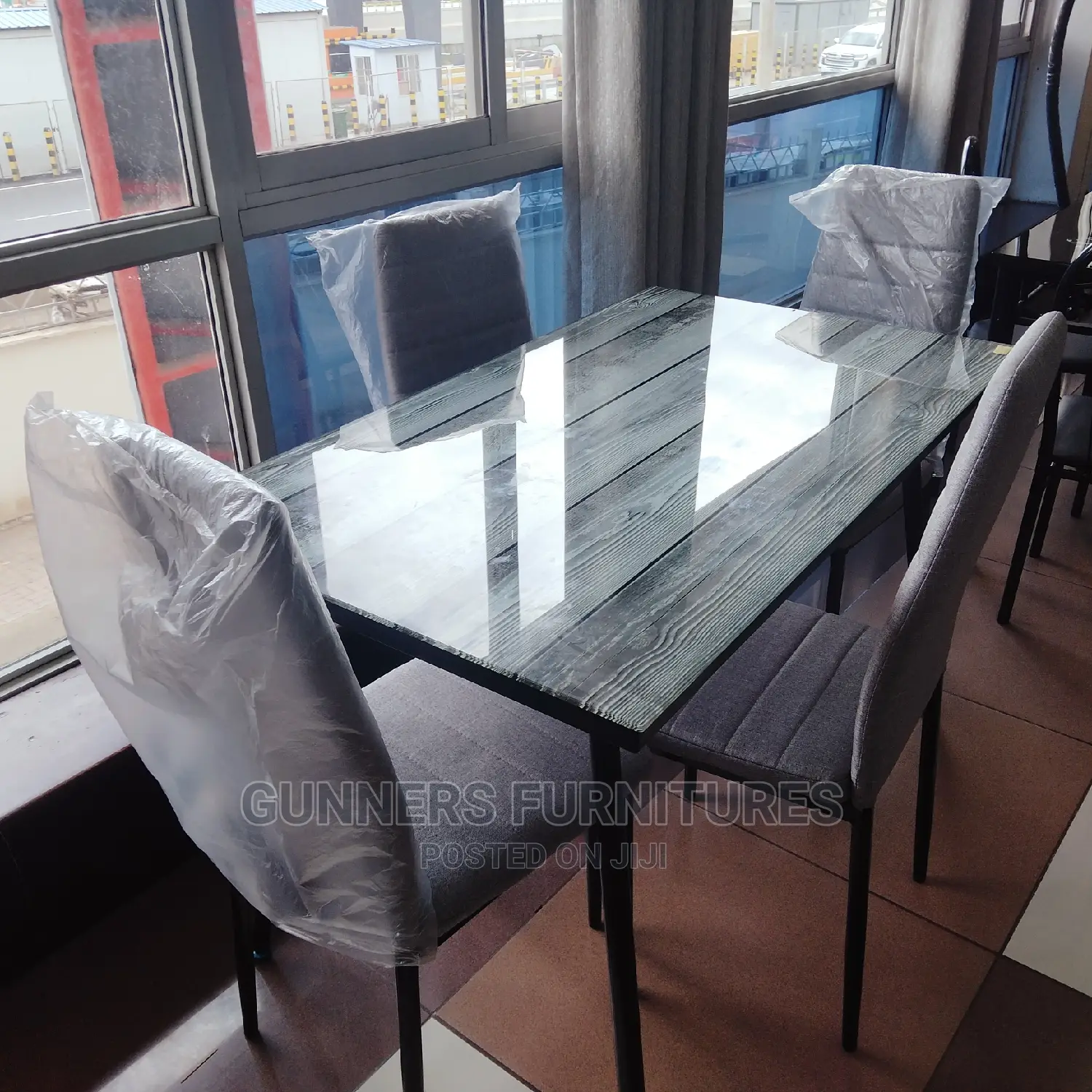Dining Table Dining Table