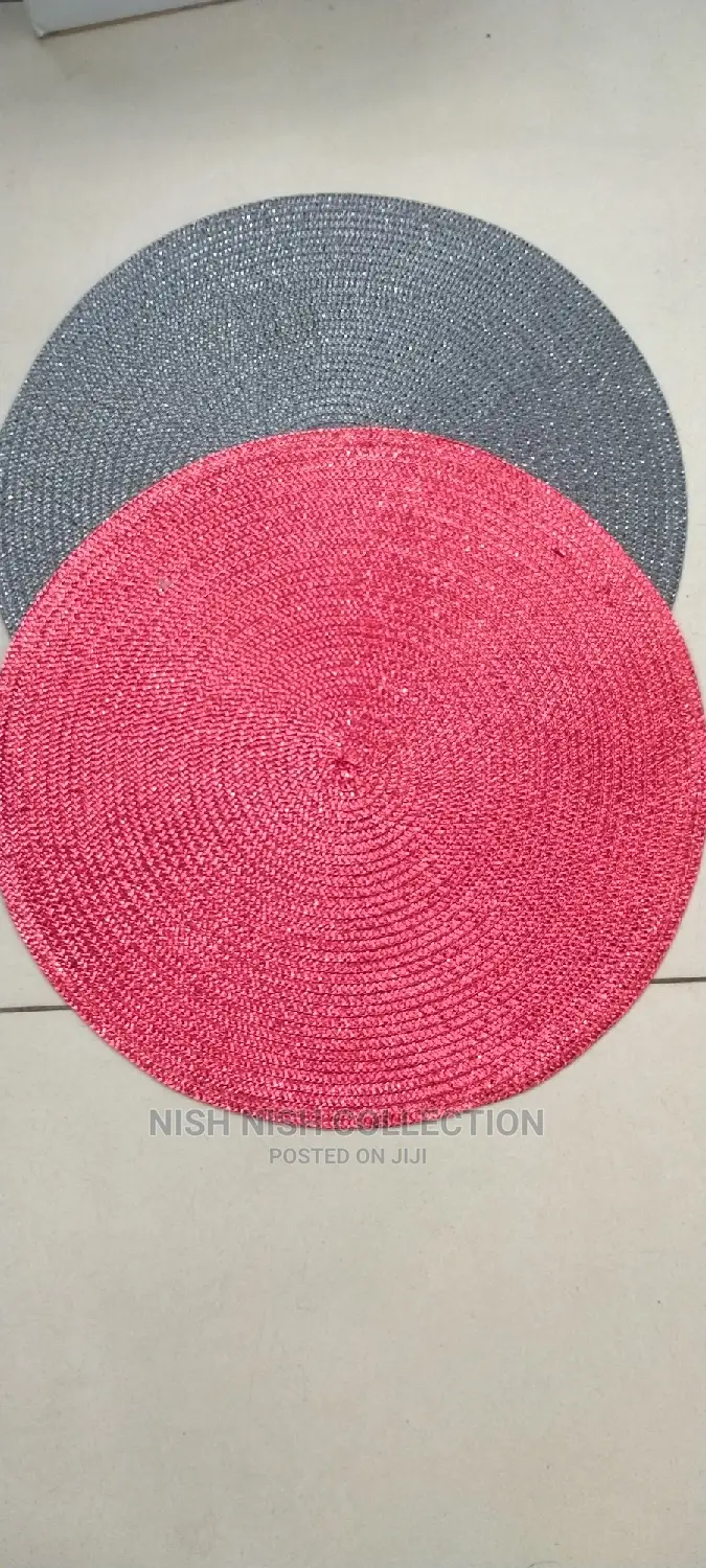 6 Pieces Round Table Mats