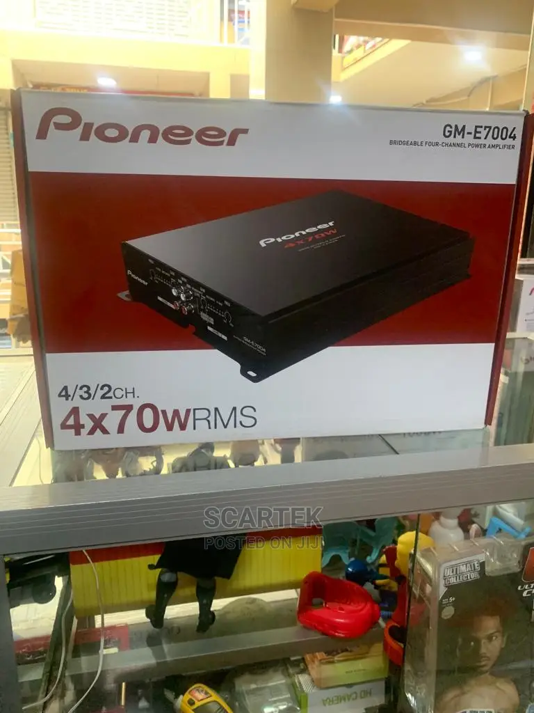 Pioneer Bridgeable Four Channel Power Amplifier
