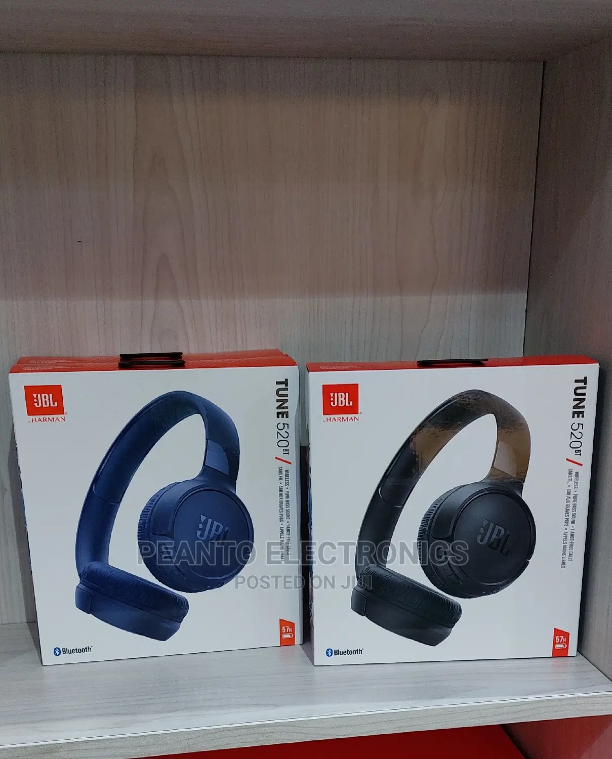 JBL Tune 520bt Wireless on-Ear Headphones