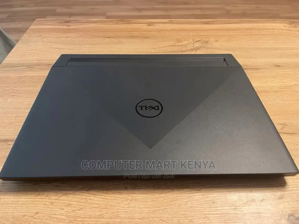 New Laptop Dell G15 5511 16GB Intel Core I7 HDD 512GB