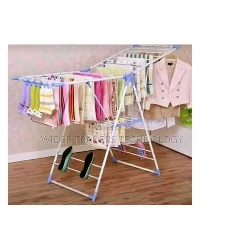 Portable Outdoor/Indoor Clothes Hanging Rack