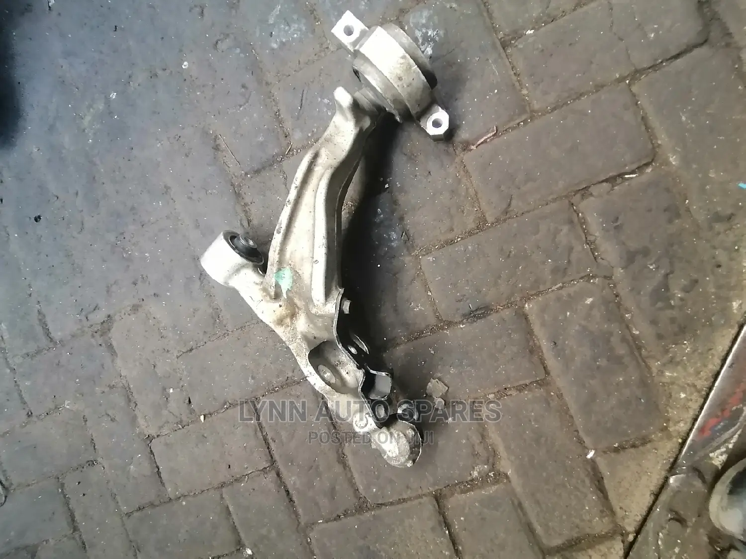 Nissan Murano Control Arm