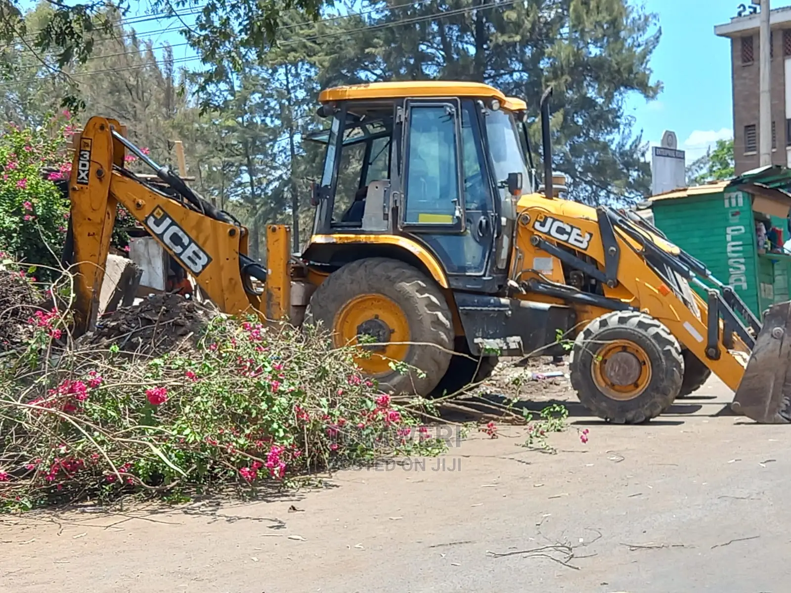 Clean Backhoe for Hire Imara Industrial Area