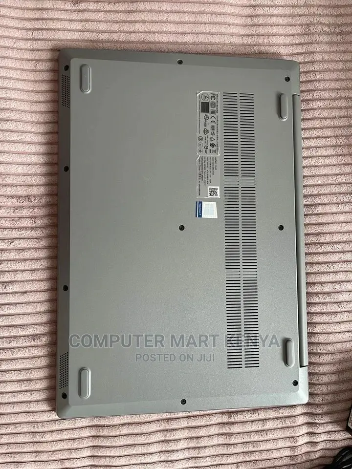 New Laptop Lenovo Ideapad 3 8GB Intel Core I7 HDD 1T