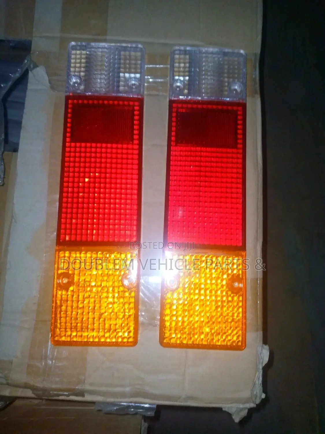 Tail Lens/Tail Lamp Lens Mitsubishi Canter 4D32
