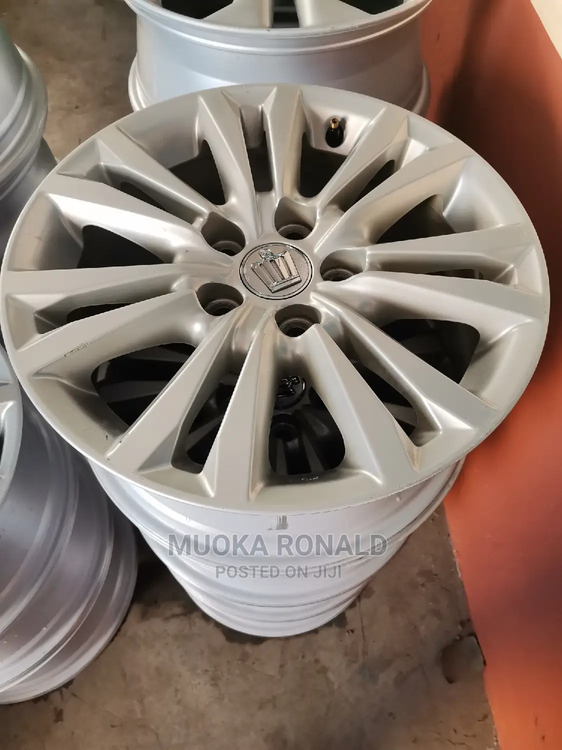 Toyota Crown Original Rims 16inch