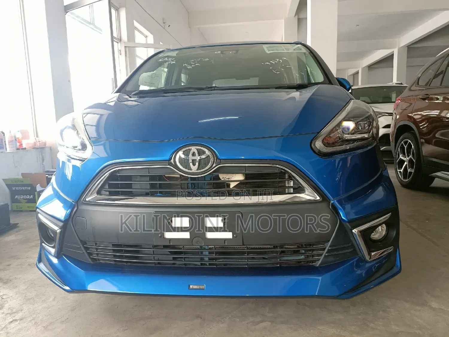 Toyota Sienta 2017 Blue